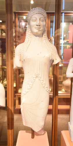 Fashion FWD: clothing in ancient Greece | Tūhura Otago Museum